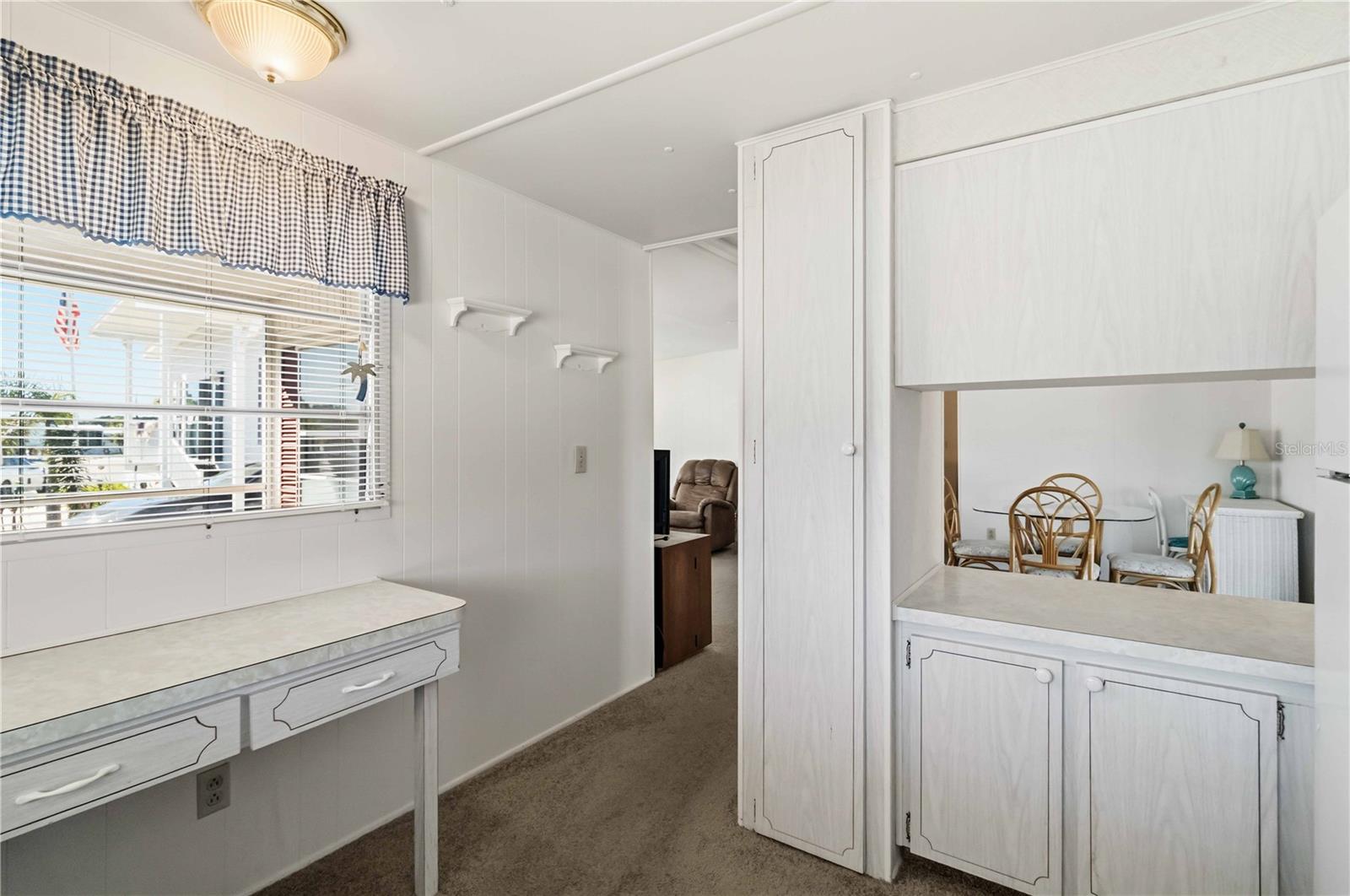 Mobile Home at 4810 TRI PAR DR, SARASOTA, photo 20 of 34