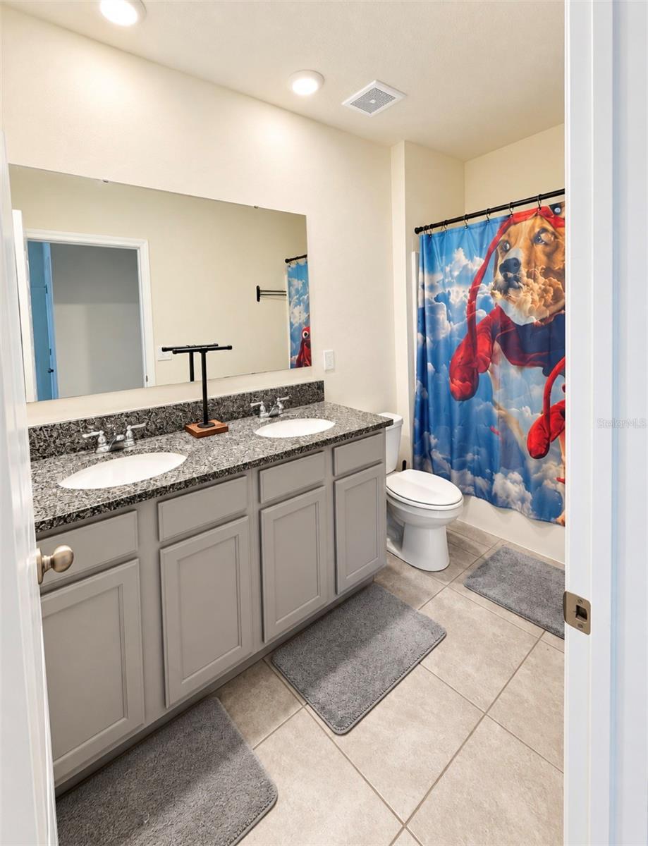 Single Family Residence at 3660 SUNGROVE CIR, SANFORD, photo 27 of 39