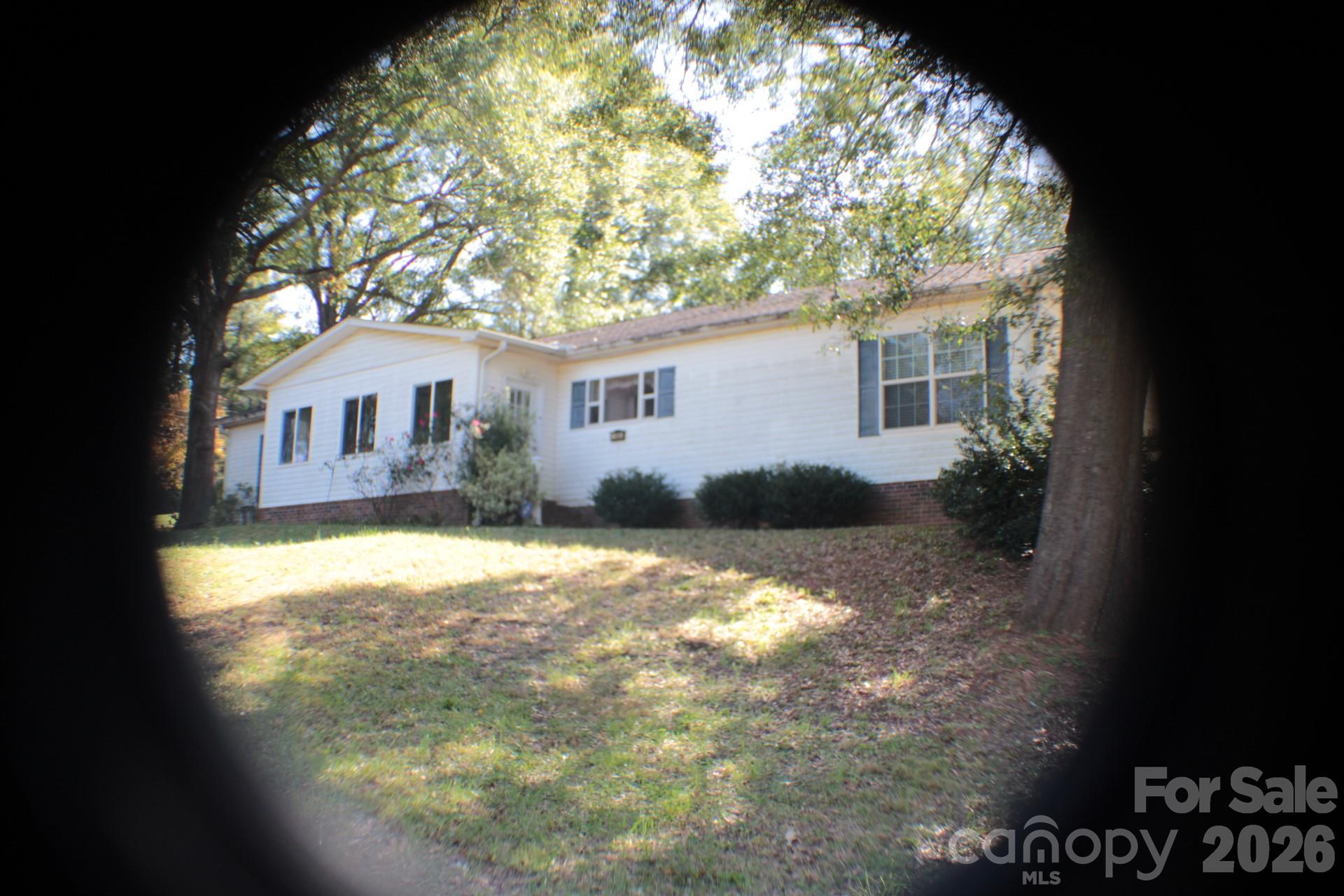Single Family Residence at 130 Overhill Drive, Gaffney, photo 4 of 32
