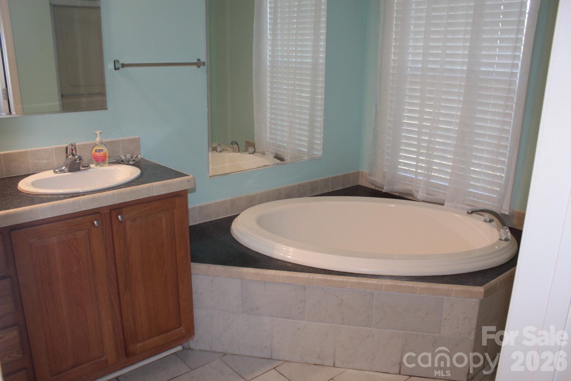 Single Family Residence at 130 Overhill Drive, Gaffney, photo 22 of 32