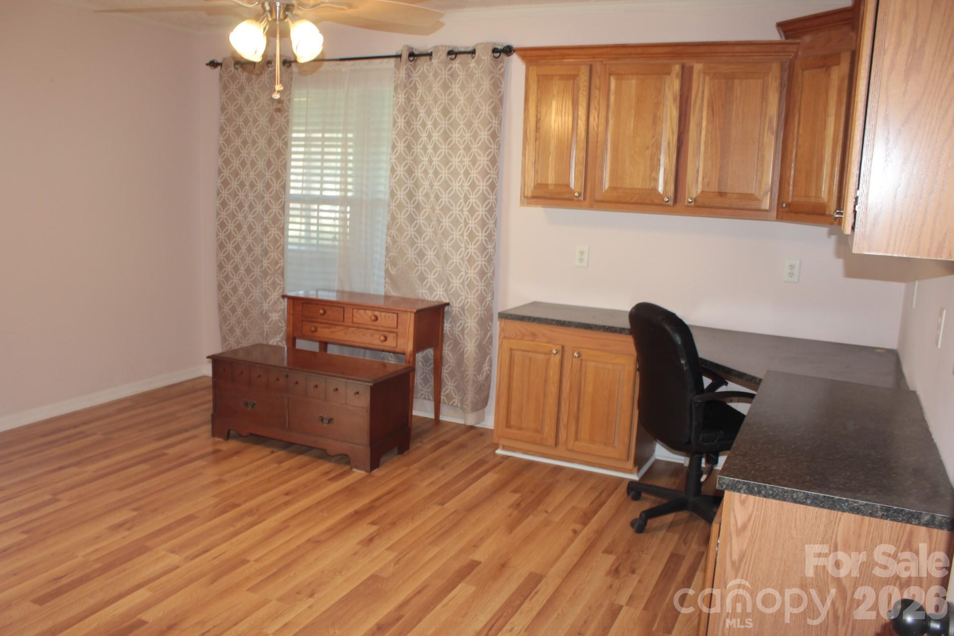 Single Family Residence at 130 Overhill Drive, Gaffney, photo 25 of 32