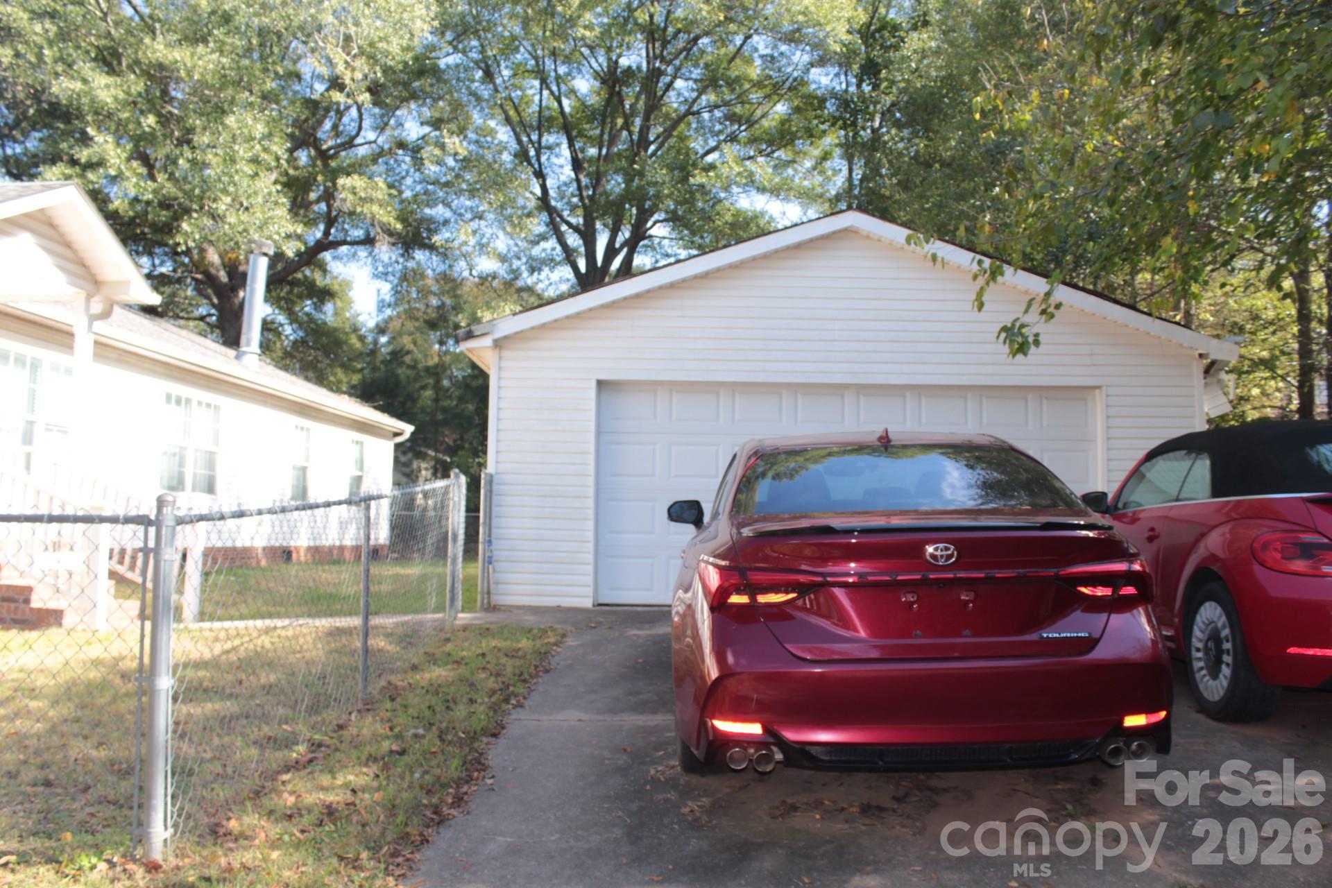 Single Family Residence at 130 Overhill Drive, Gaffney, photo 28 of 32