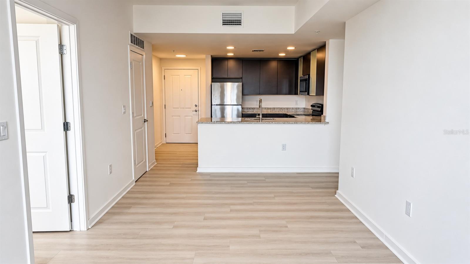 Condominium at 5587 MILLENIA BLVD #213, ORLANDO, photo 10 of 50