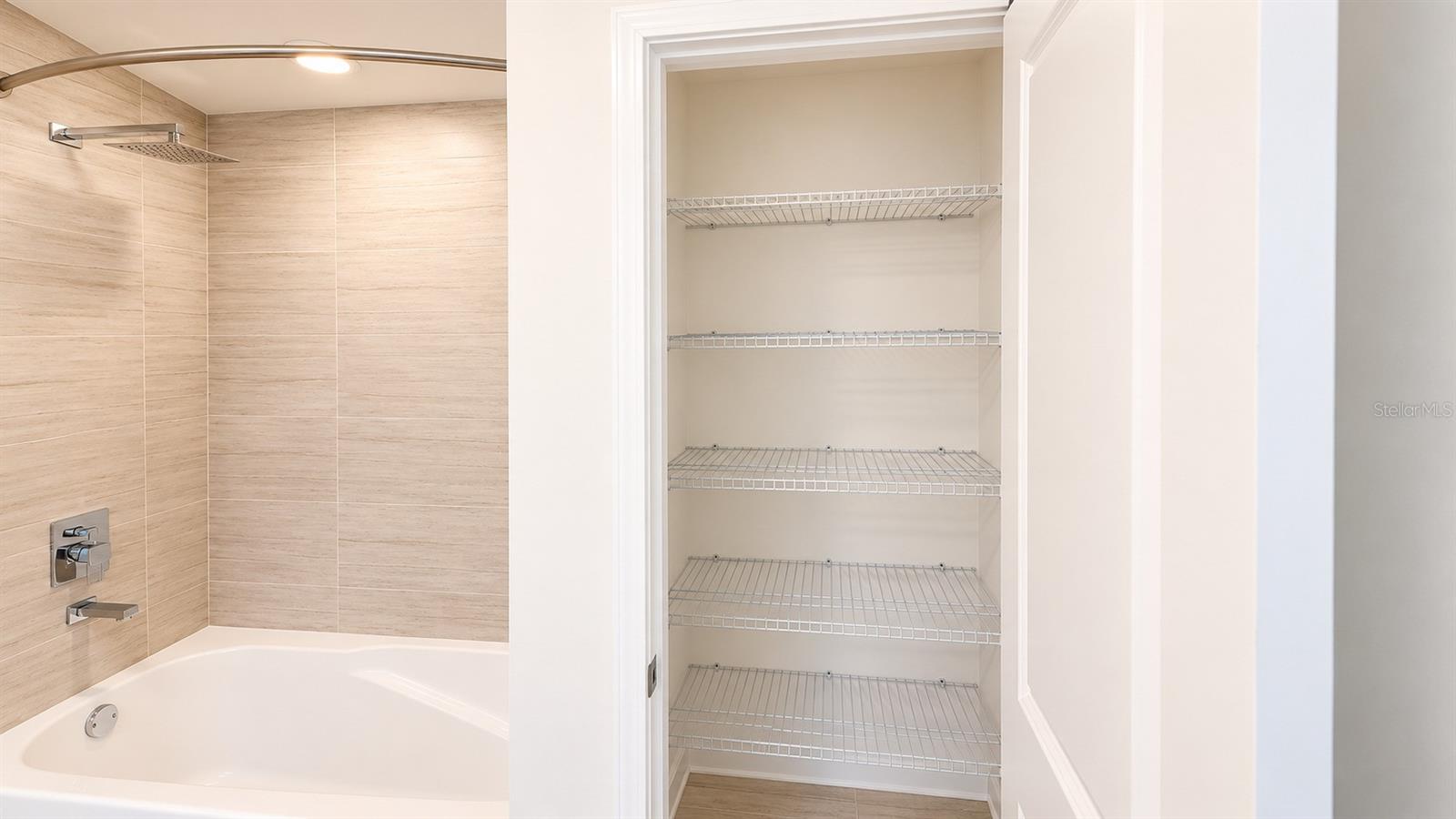 Condominium at 5587 MILLENIA BLVD #213, ORLANDO, photo 30 of 50