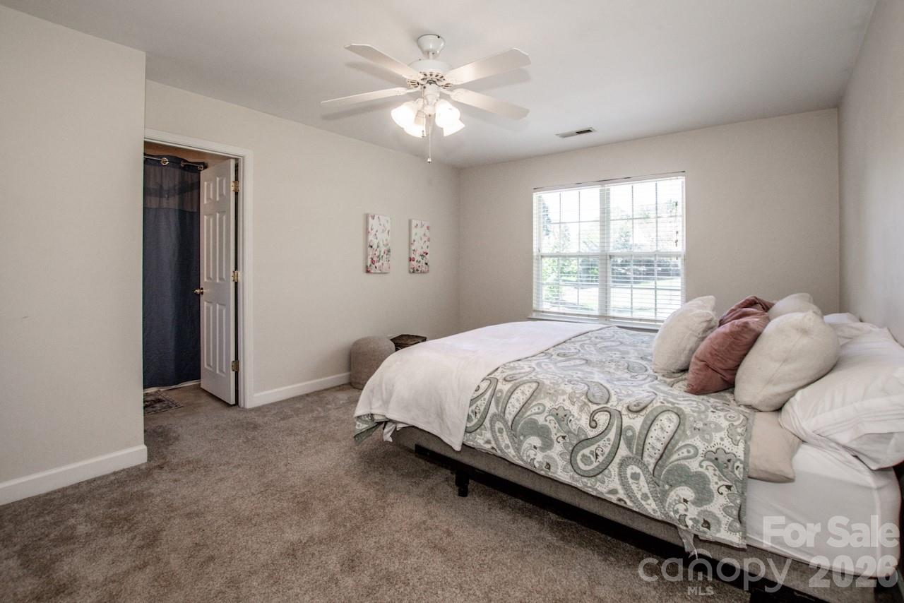 Single Family Residence at 375 Brook Glen Drive, Mooresville, photo 31 of 48