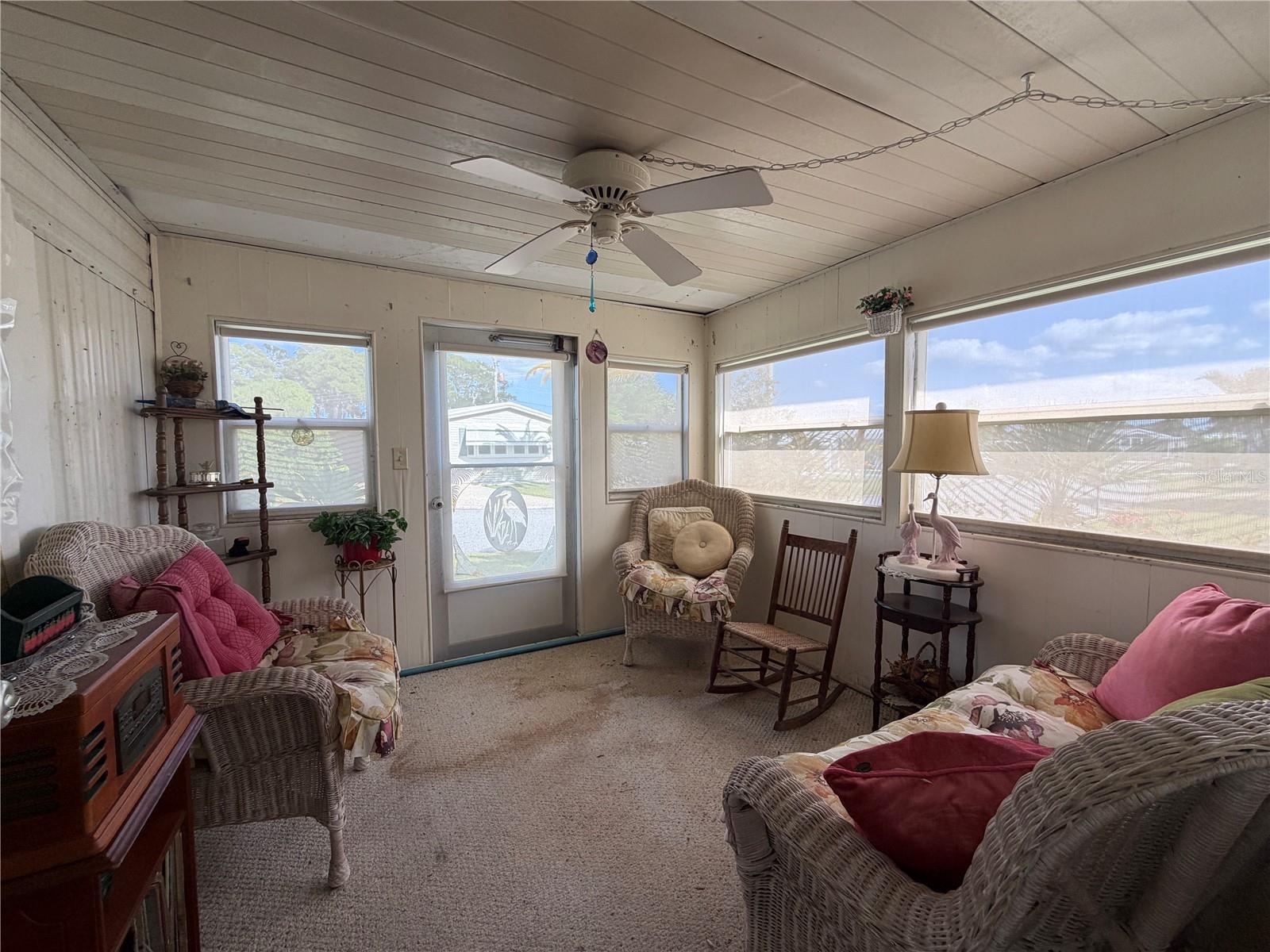 Mobile Home at 4949 OAKLAND HILLS AVE, SARASOTA, photo 16 of 74