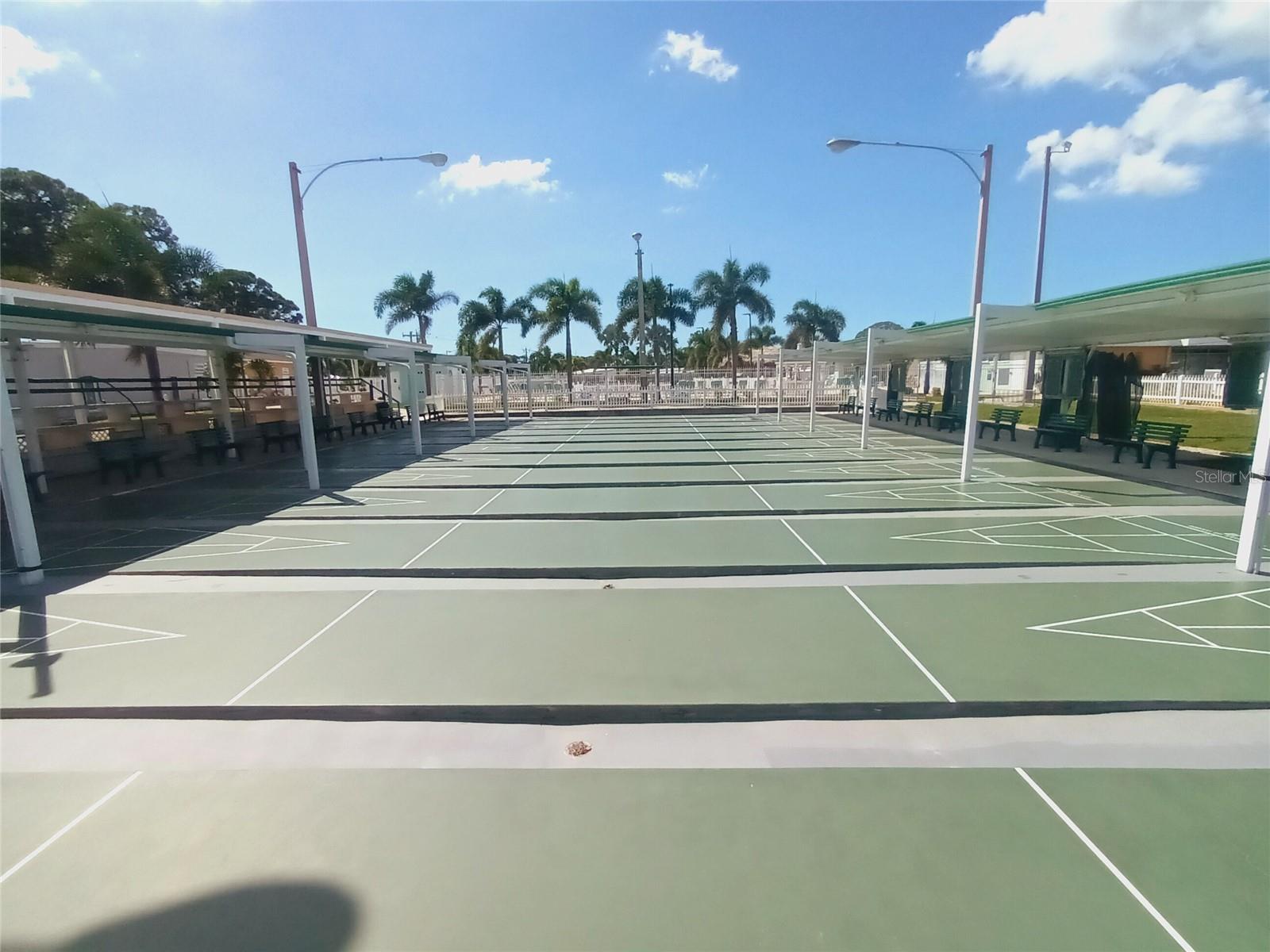 Mobile Home at 4949 OAKLAND HILLS AVE, SARASOTA, photo 52 of 74