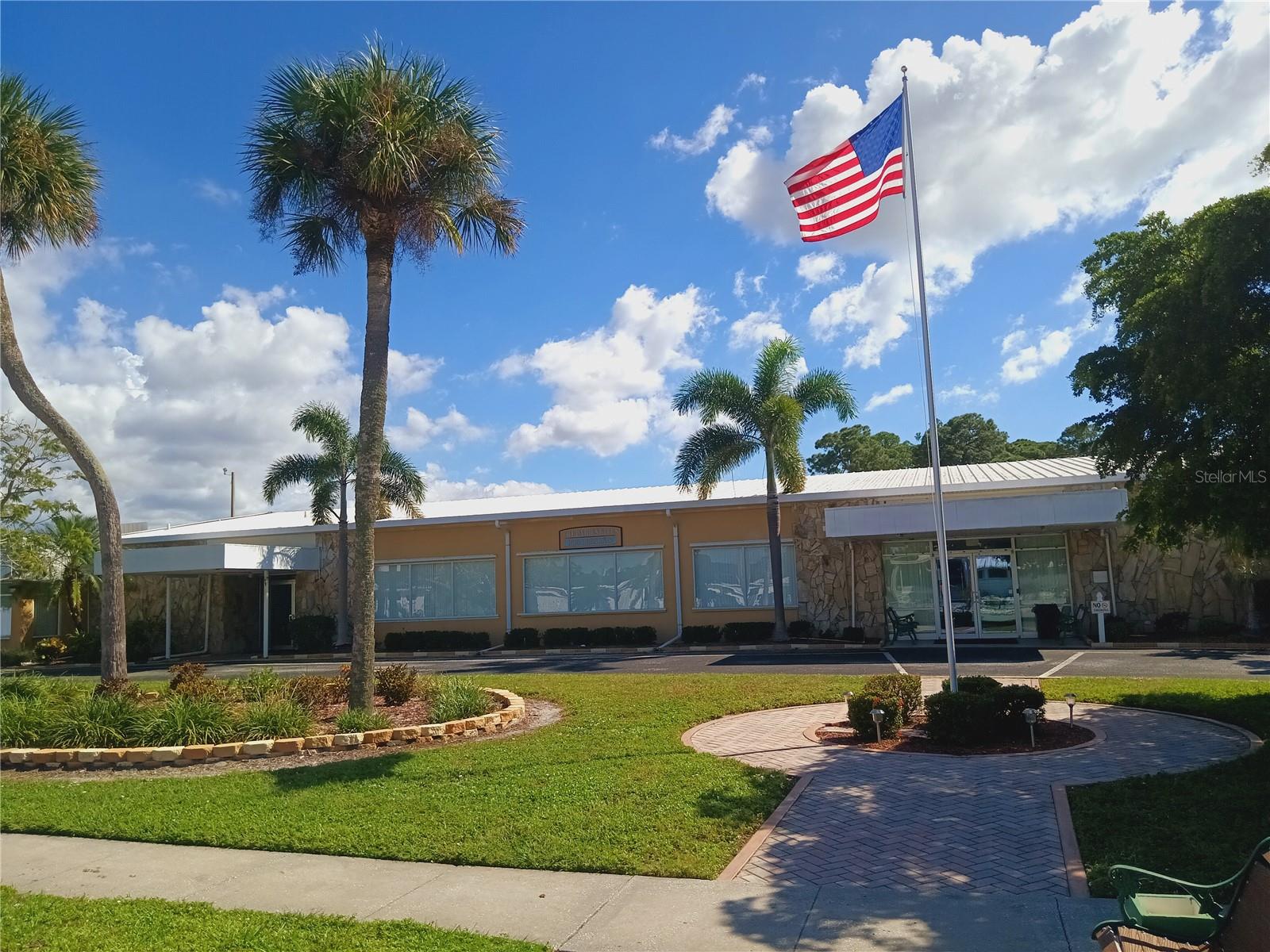 Mobile Home at 4949 OAKLAND HILLS AVE, SARASOTA, photo 67 of 74