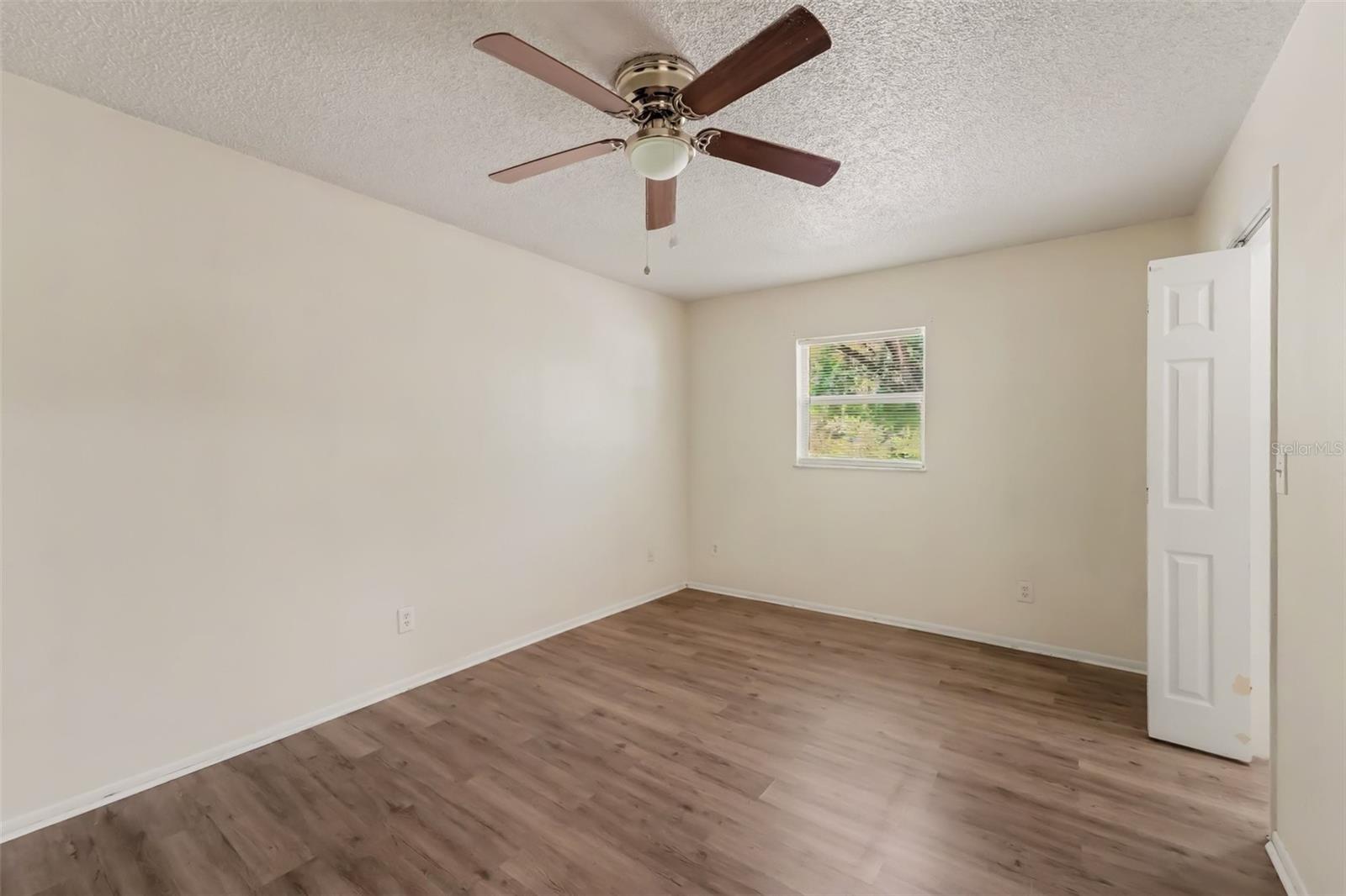 Duplex at 1443 & 1445 GILES AVE, SPRING HILL, photo 15 of 22