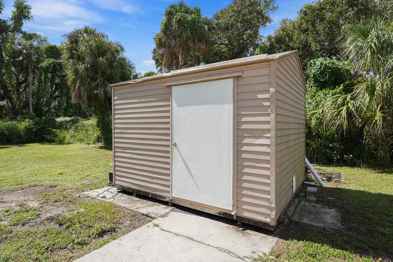 Triplex at 23083 CENTRAL AVE #C, PORT CHARLOTTE, photo 17 of 68