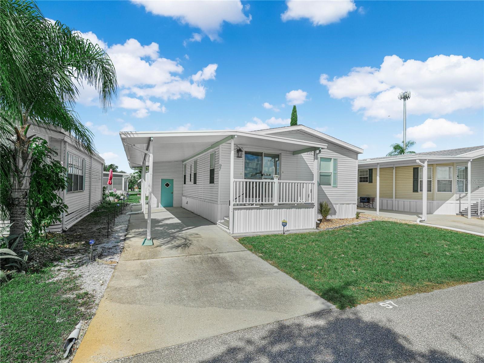 Manufactured Home at 4925 CYPRESS GARDENS RD #97, WINTER HAVEN, photo 4 of 27