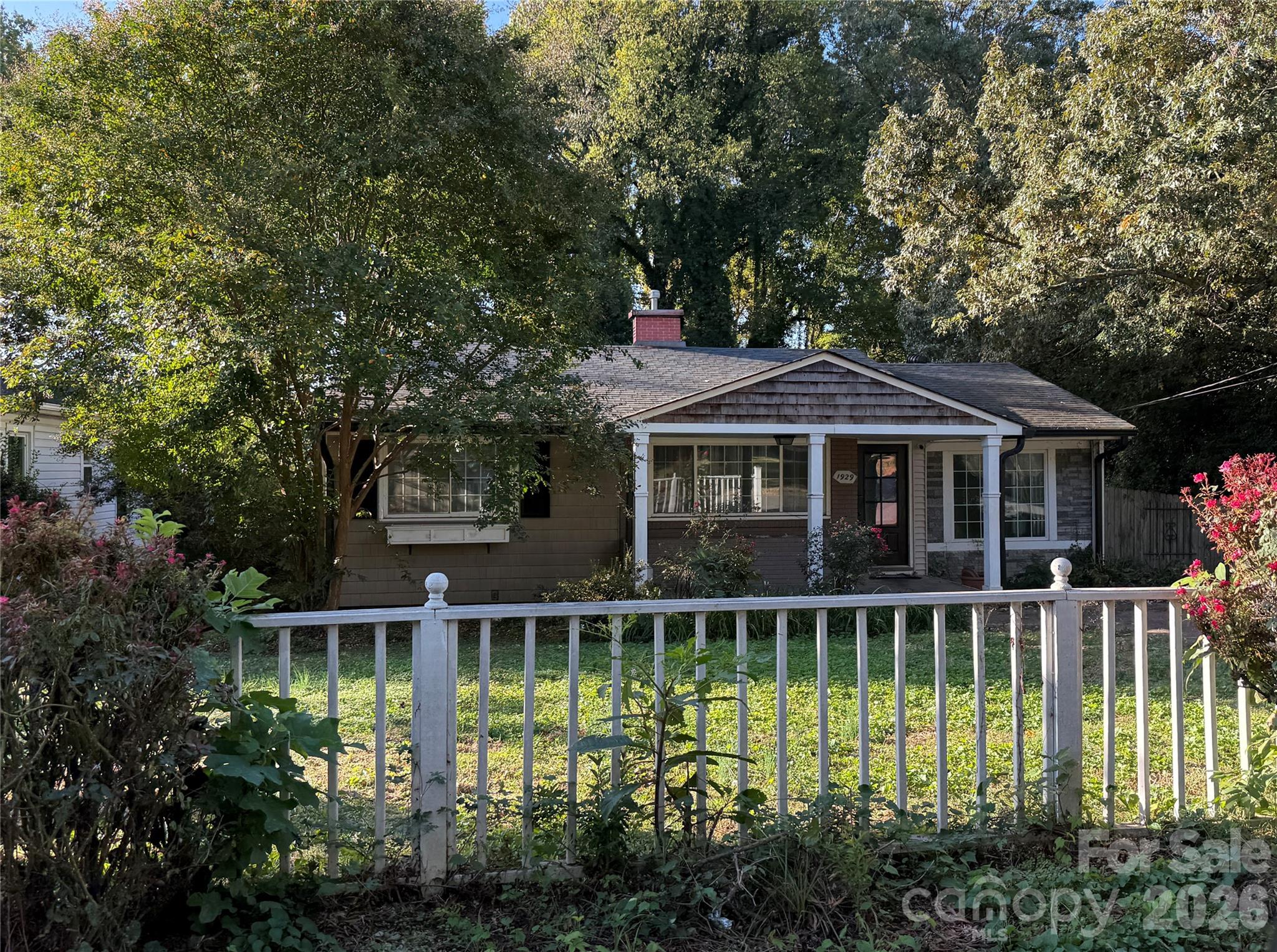 Single Family Residence at 1929 Grier Avenue, Charlotte, photo 23 of 25