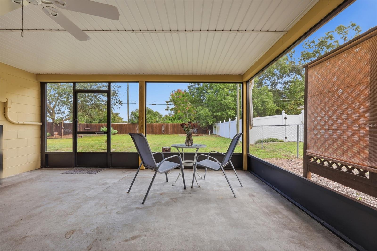 Single Family Residence at 1601 GATTIS DR, ORLANDO, photo 18 of 24