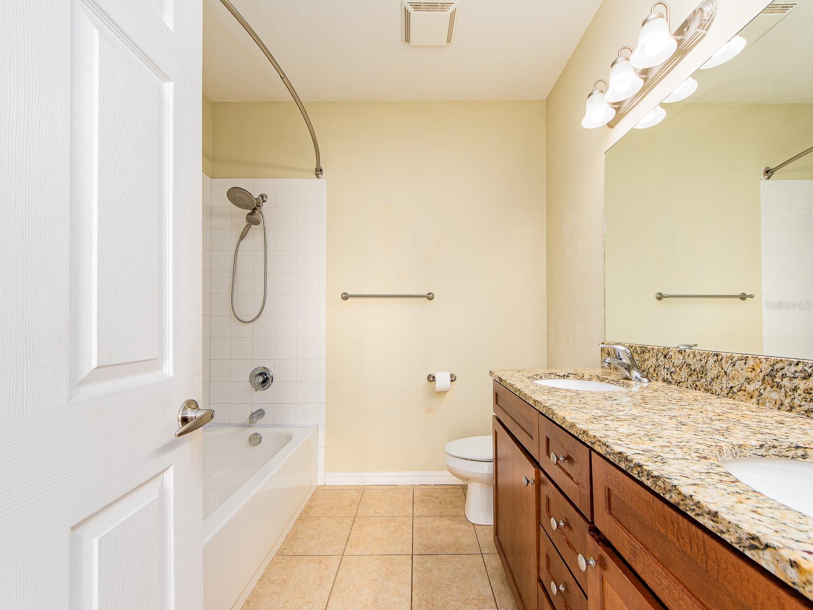 Townhouse at 1283 SAWGRASS ST, CLEARWATER, photo 23 of 76