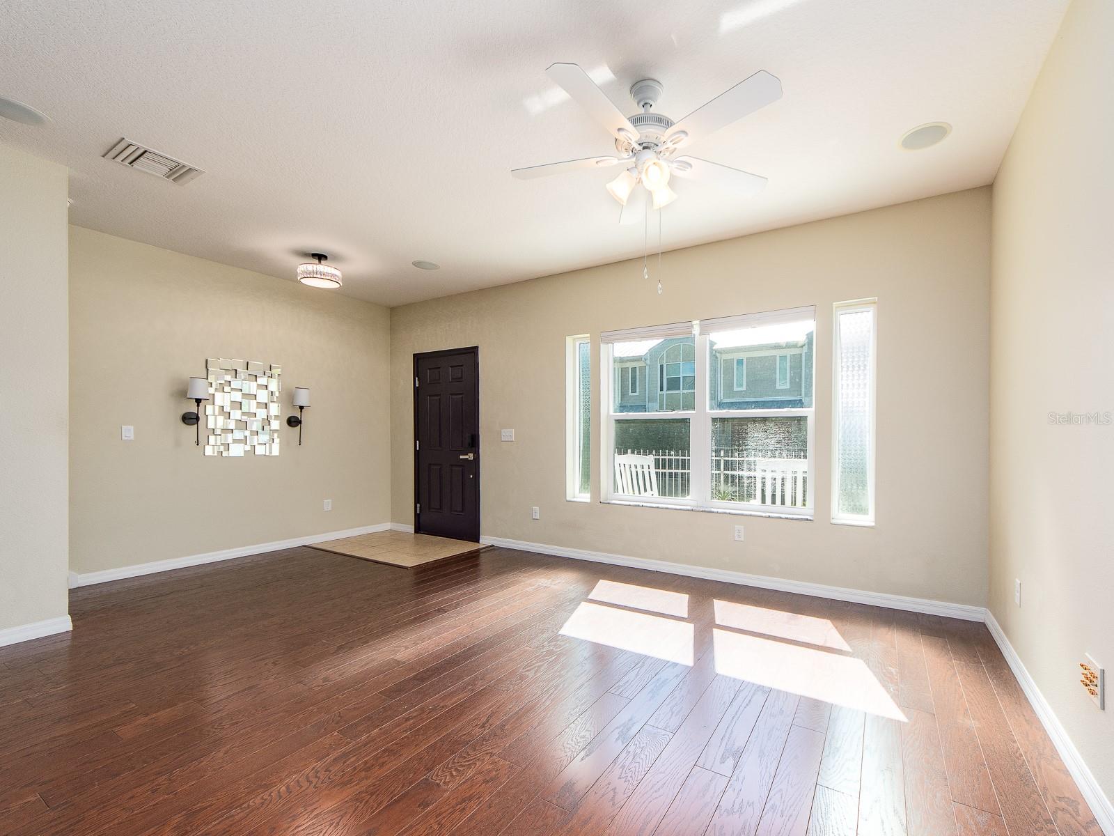 Townhouse at 1283 SAWGRASS ST, CLEARWATER, photo 45 of 76