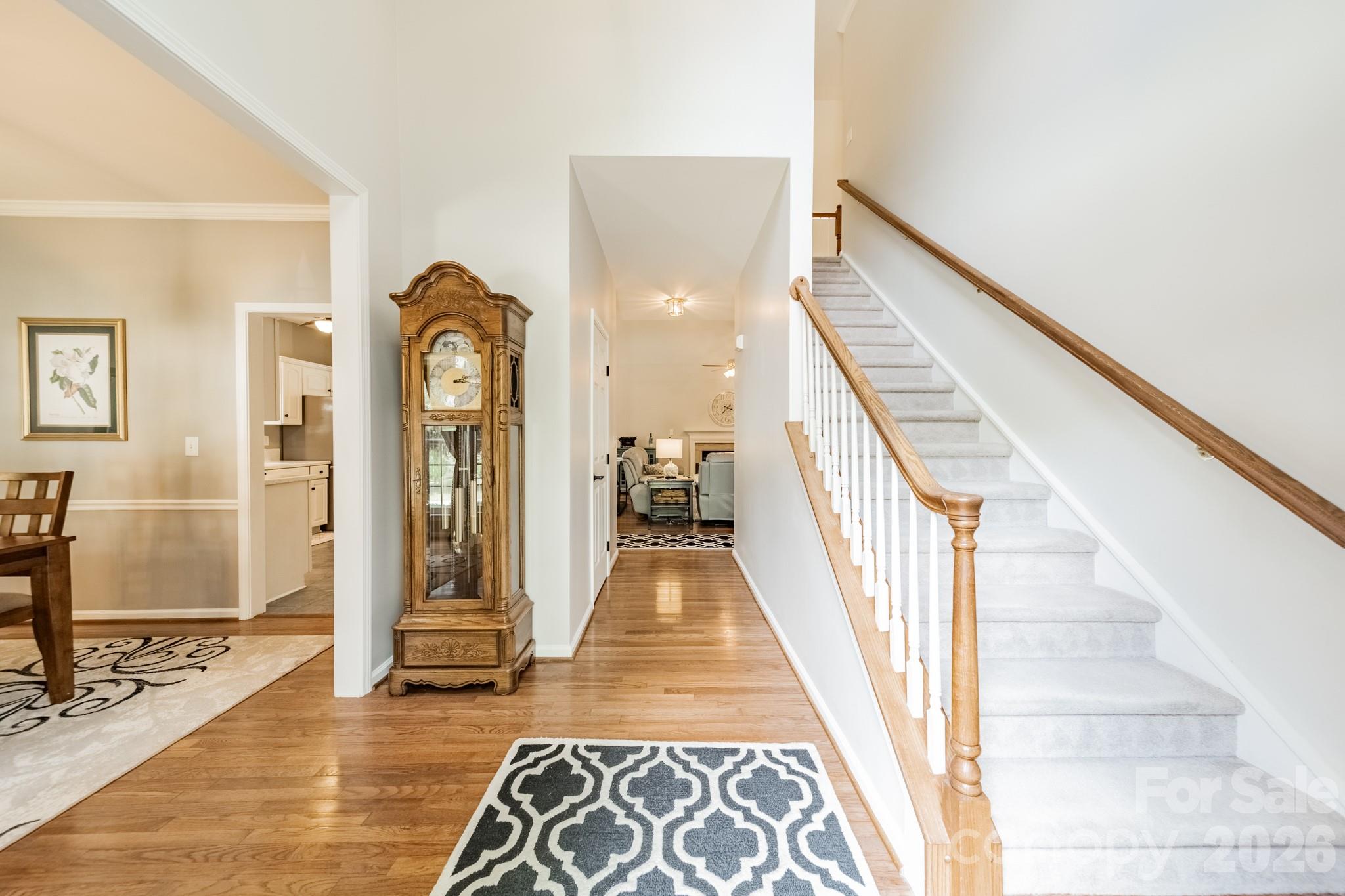 Single Family Residence at 6216 Creek Breeze Road, Charlotte, photo 2 of 35