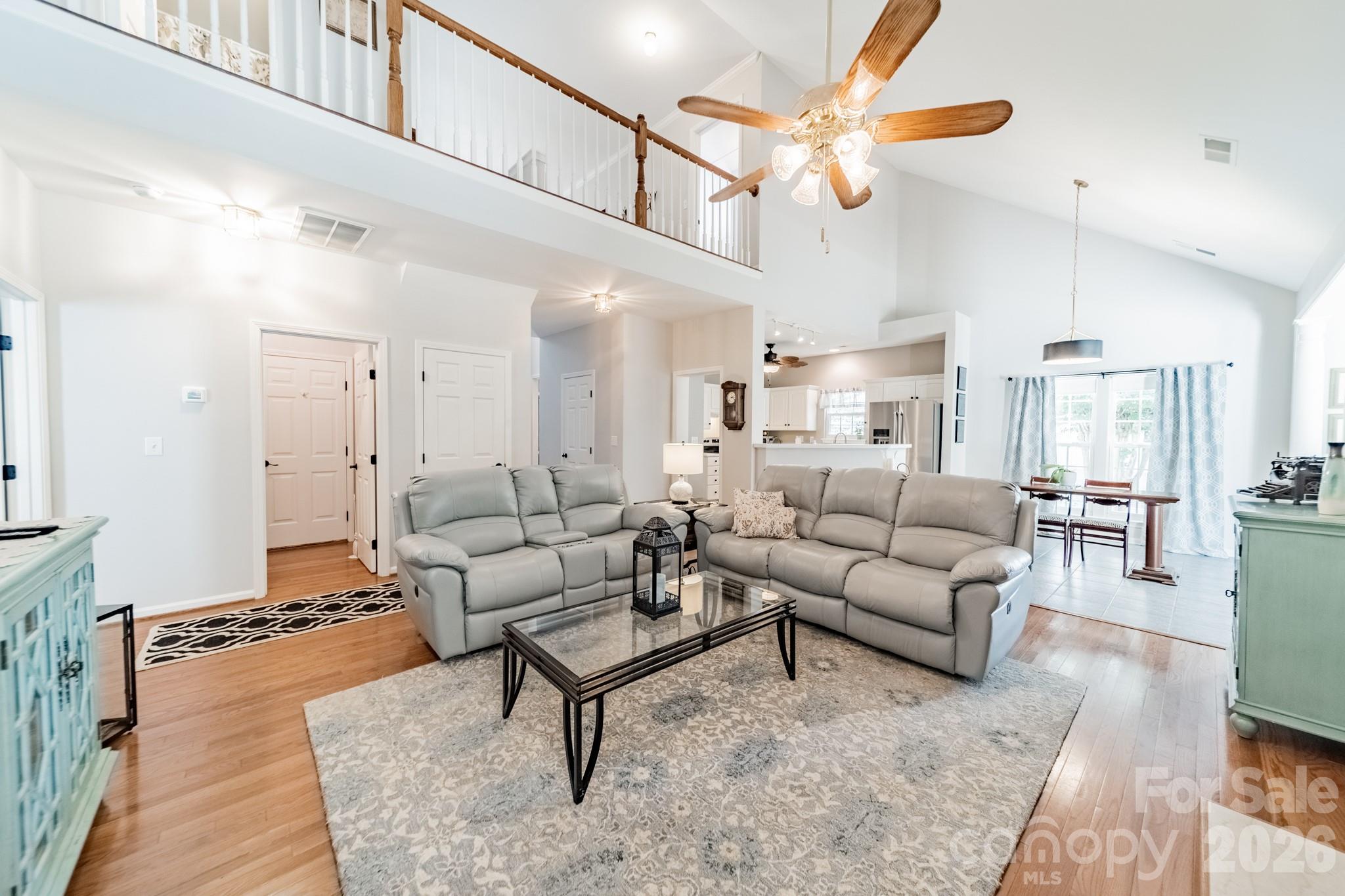 Single Family Residence at 6216 Creek Breeze Road, Charlotte, photo 6 of 35