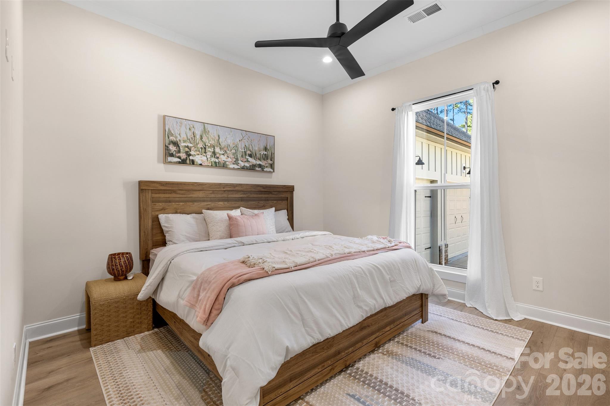 Additional Bedroom Main House - 2137 Overbrook Way, Kershaw