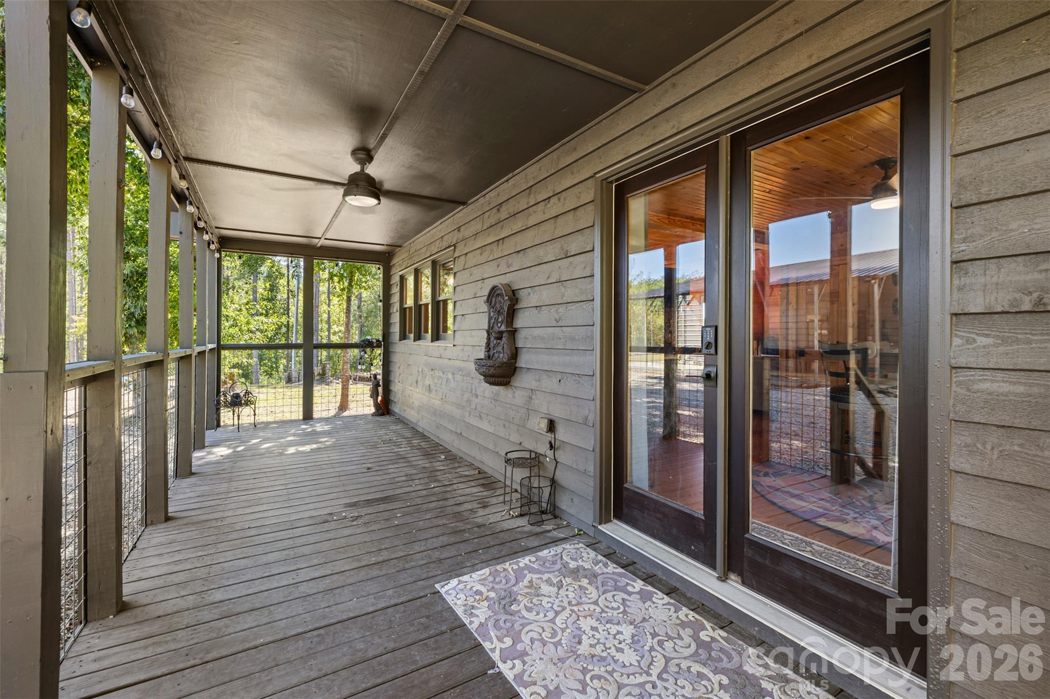 Porch on main entrance to cabin - 2137 Overbrook Way, Kershaw