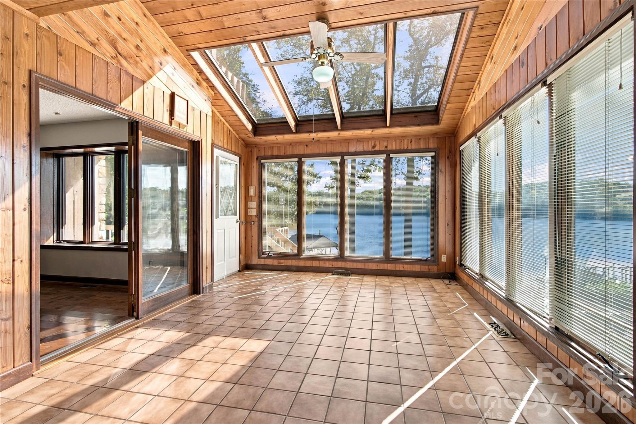 Sunroom/Lake View - 35 S Point Lane, Taylorsville