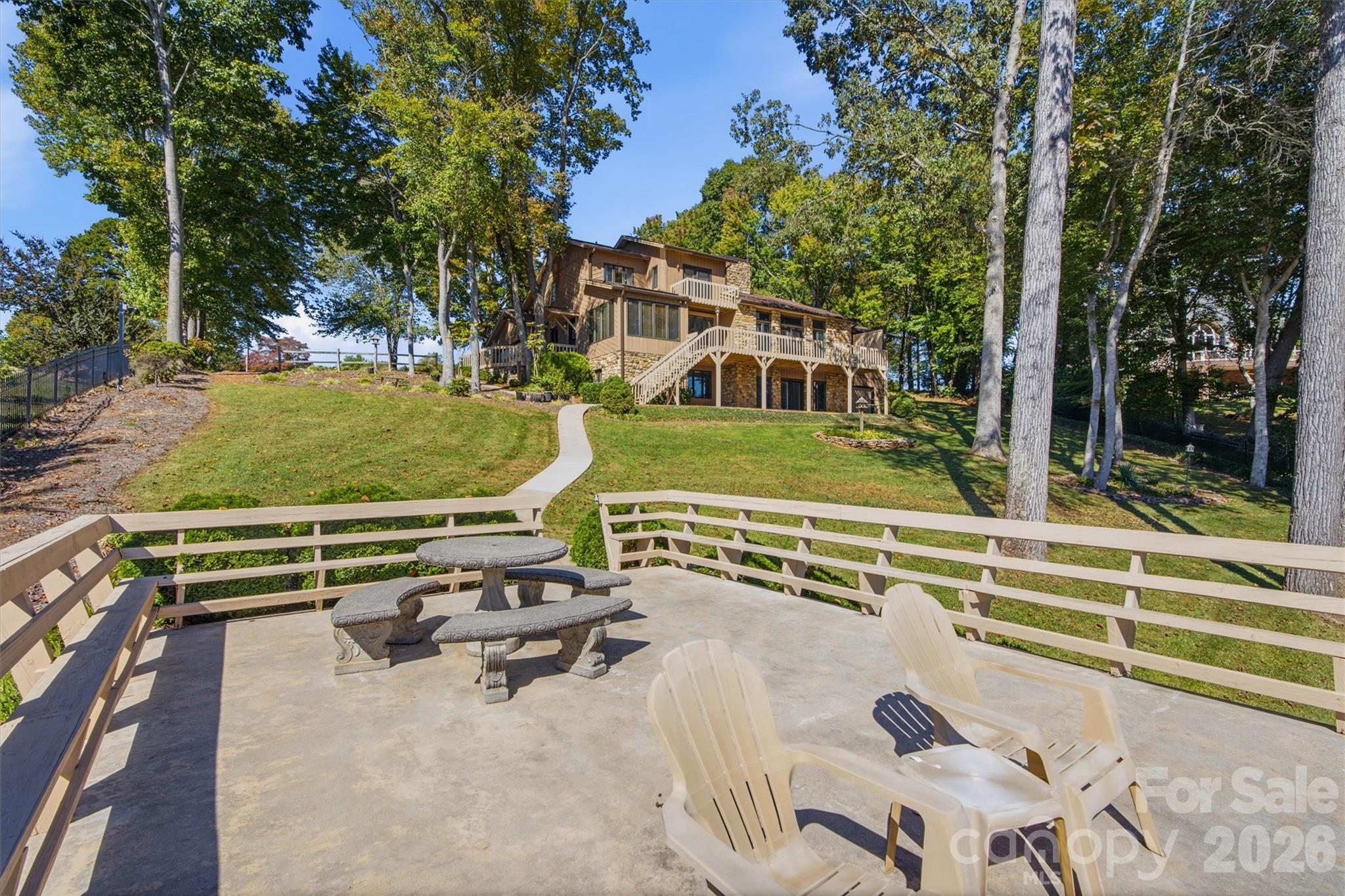 Boat House - 35 S Point Lane, Taylorsville