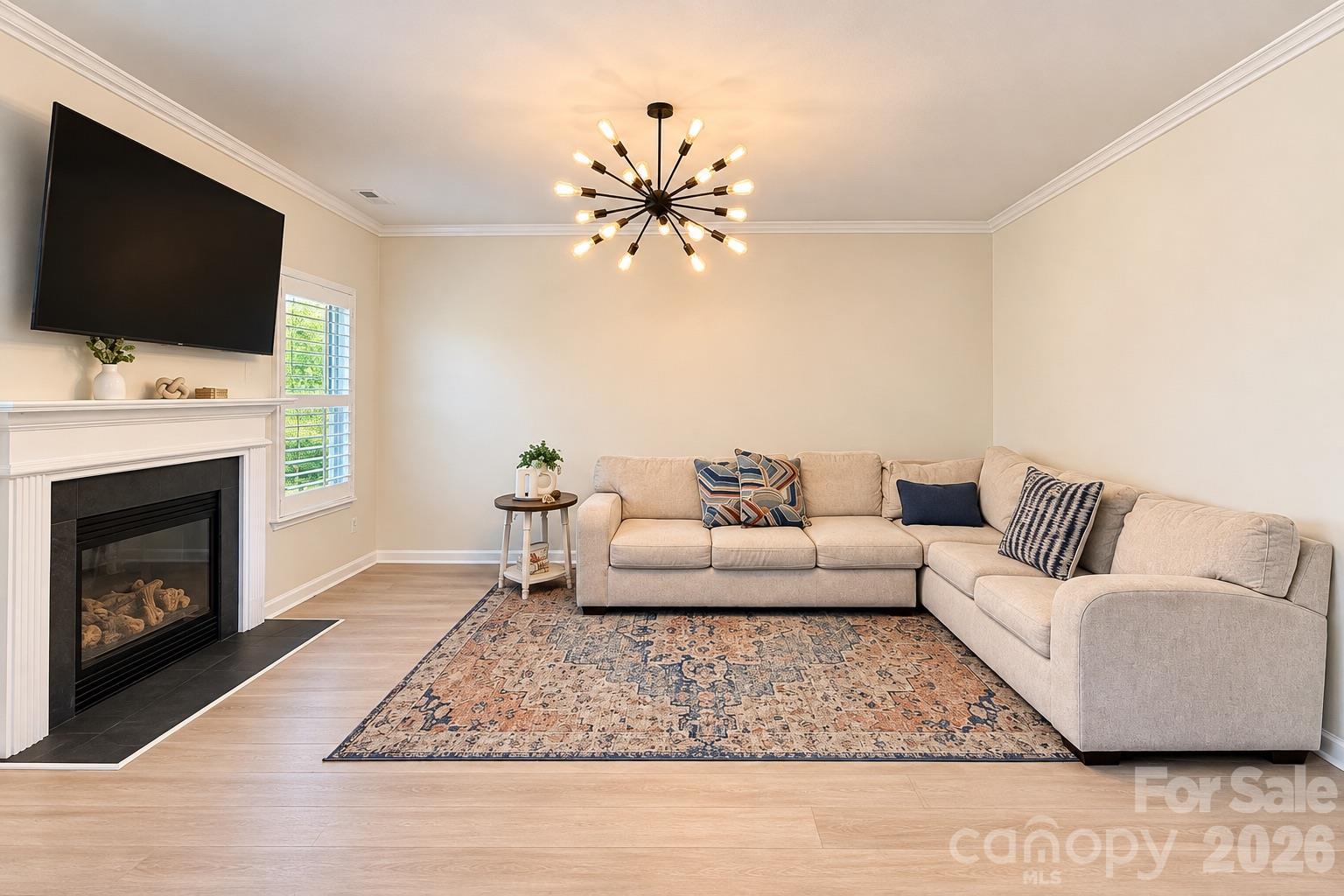 Townhouse at 14254 Tamarack Drive, Charlotte, photo 7 of 36
