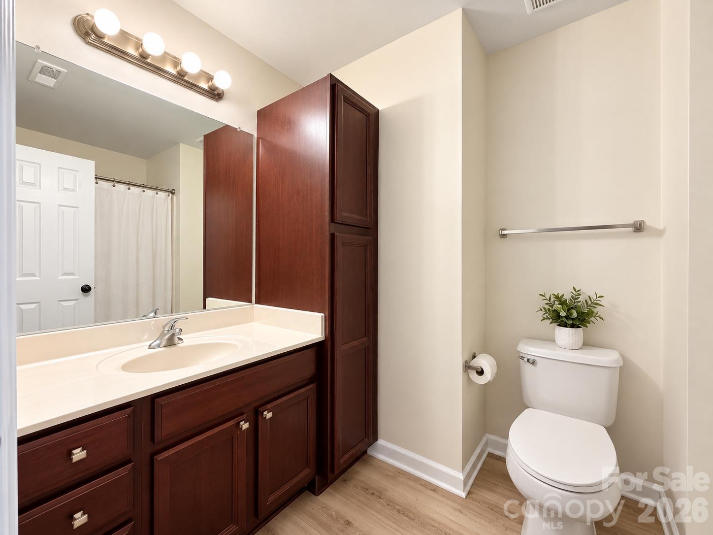 Townhouse at 14254 Tamarack Drive, Charlotte, photo 25 of 36