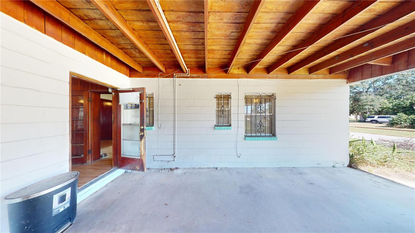 Single Family Residence at 3302 W PAXTON AVE, TAMPA, photo 23 of 32