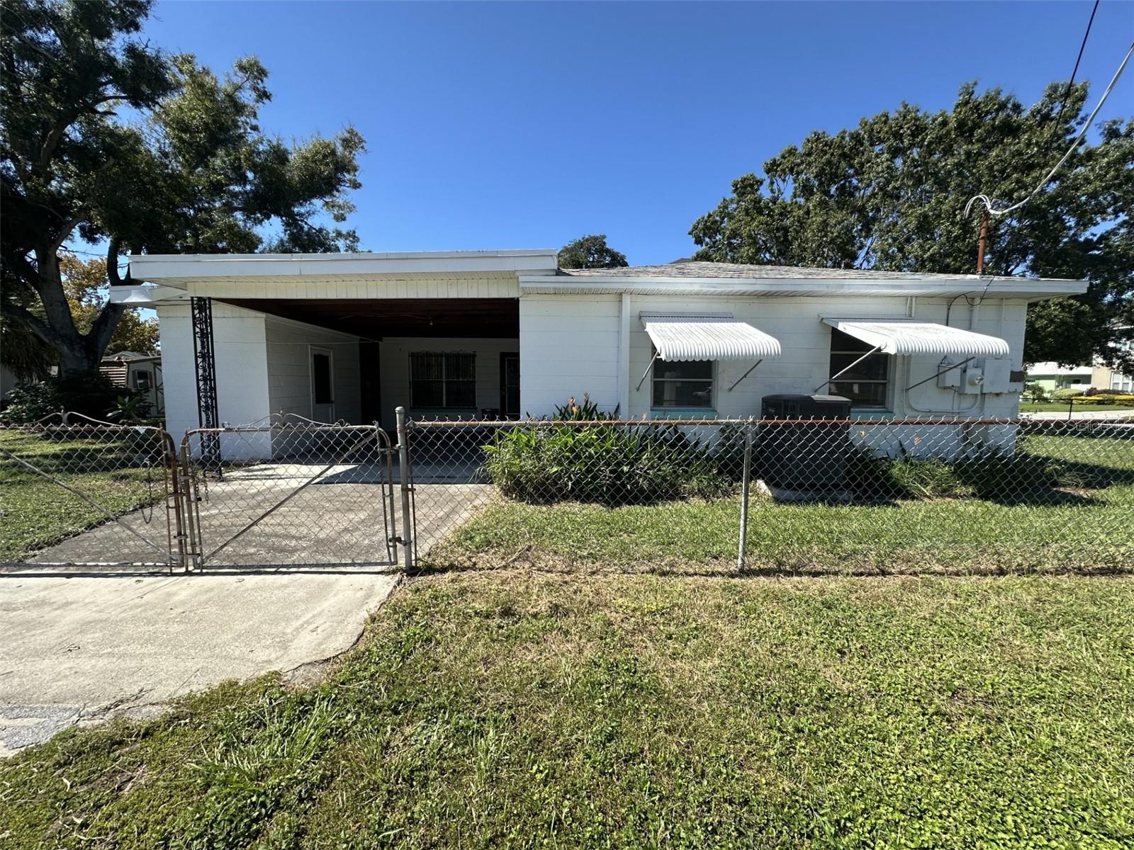 Single Family Residence at 3302 W PAXTON AVE, TAMPA, photo 30 of 32