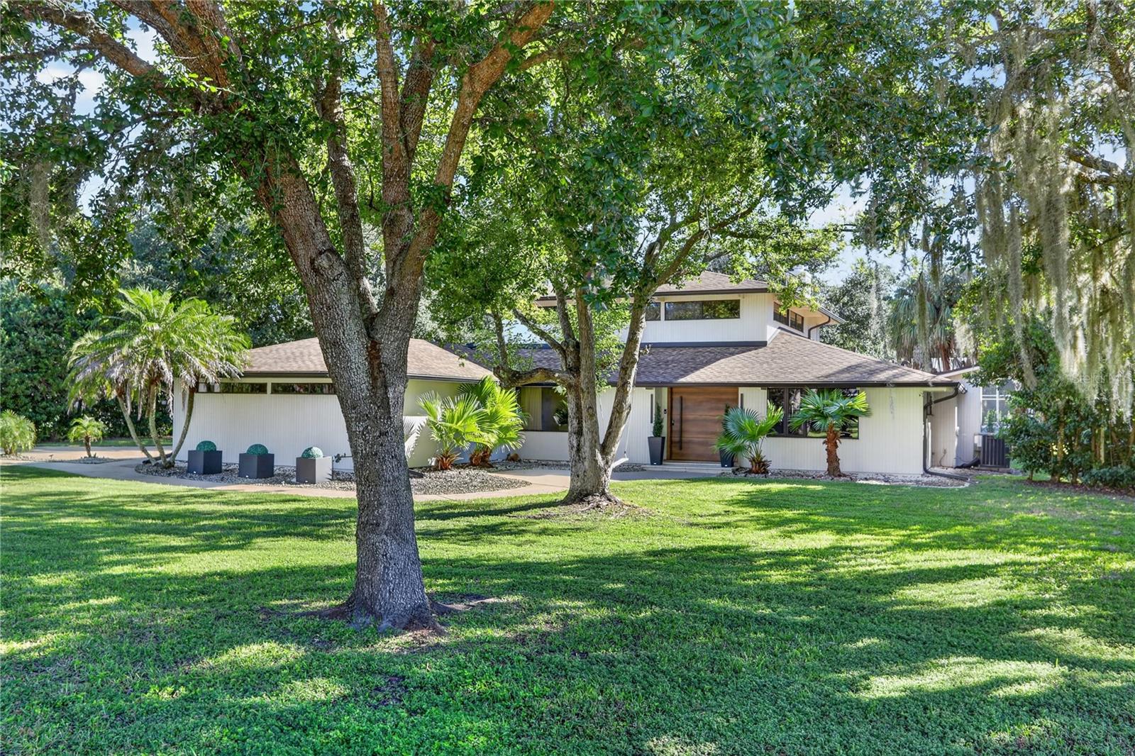 Single Family Residence at 2313 INDIAN MOUND TRL, KISSIMMEE, photo 2 of 39
