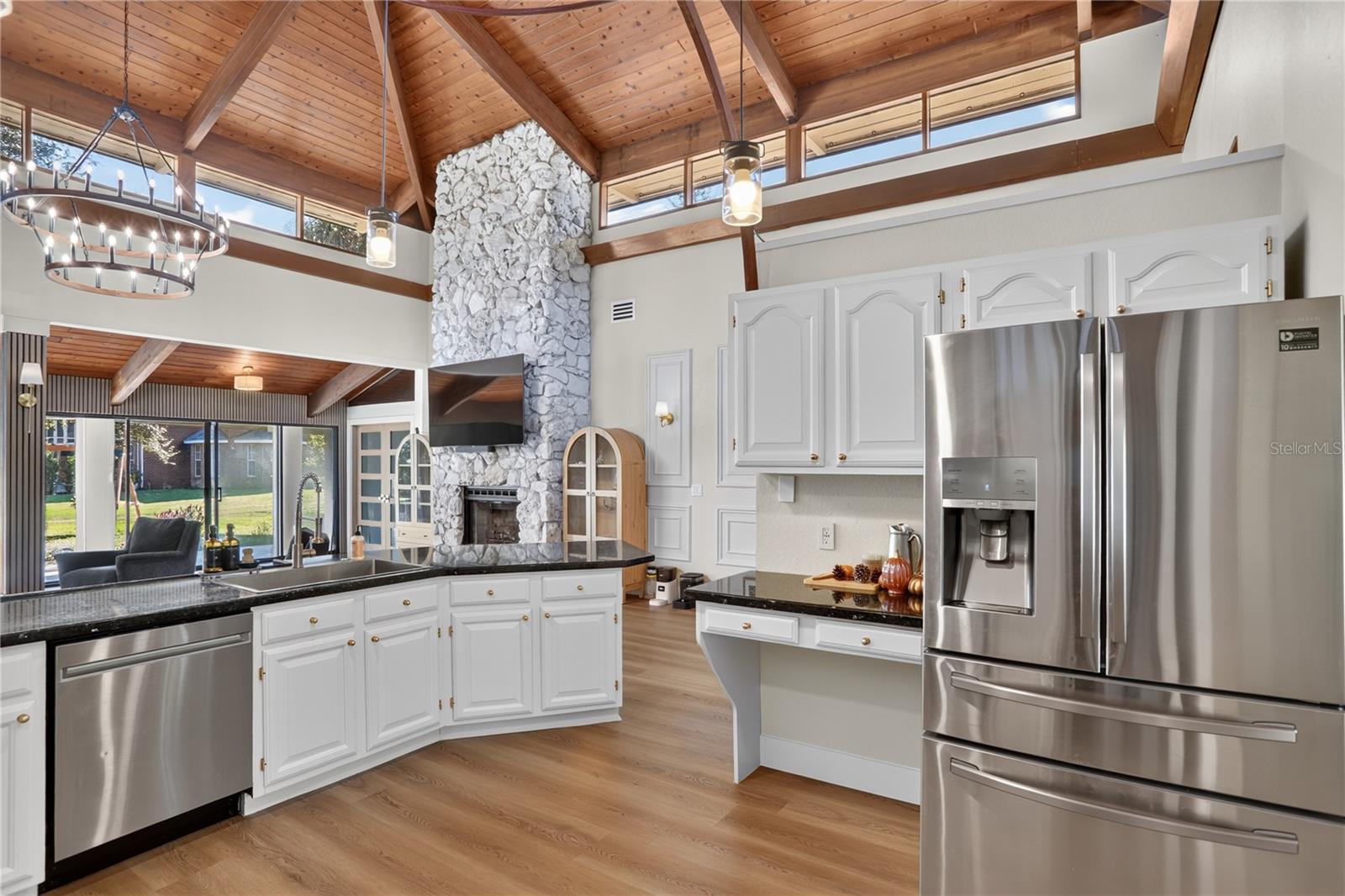 Stainless steel appliances Kitchen - 2313 INDIAN MOUND TRL, KISSIMMEE