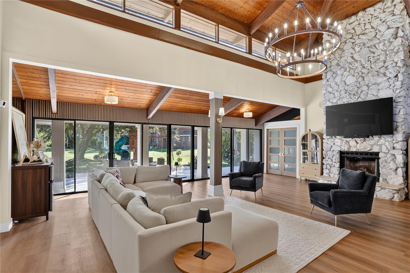 Living Room - 2313 INDIAN MOUND TRL, KISSIMMEE