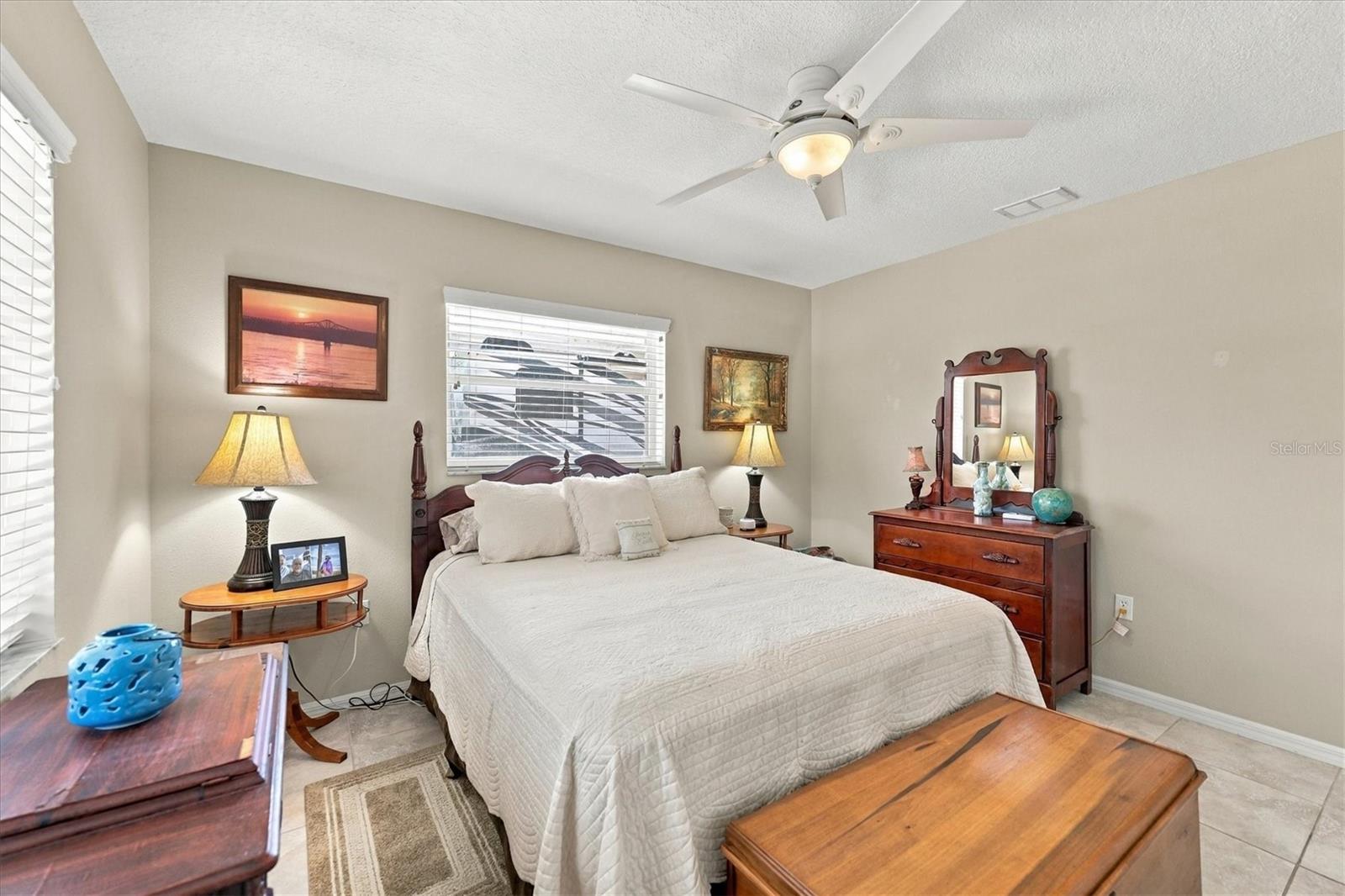 2nd bedroom, view 2. - 2805 NORWOOD LN, VENICE