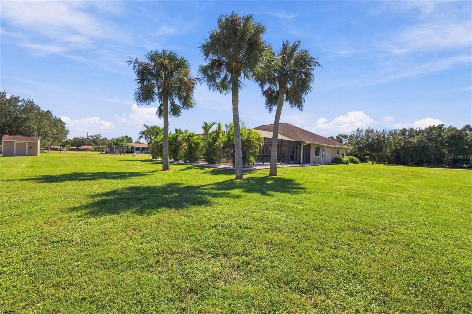 View from north corner. - 2805 NORWOOD LN, VENICE