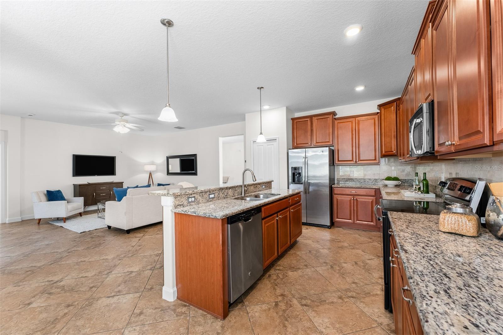 Single Family Residence at 3859 SANIBEL ST, CLERMONT, photo 17 of 58