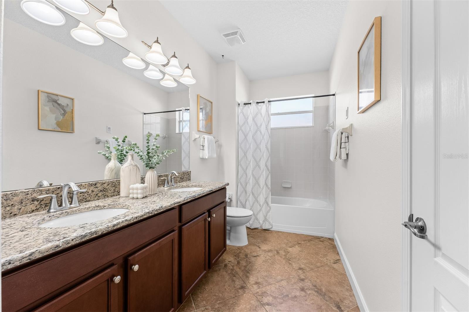 Single Family Residence at 3859 SANIBEL ST, CLERMONT, photo 32 of 58