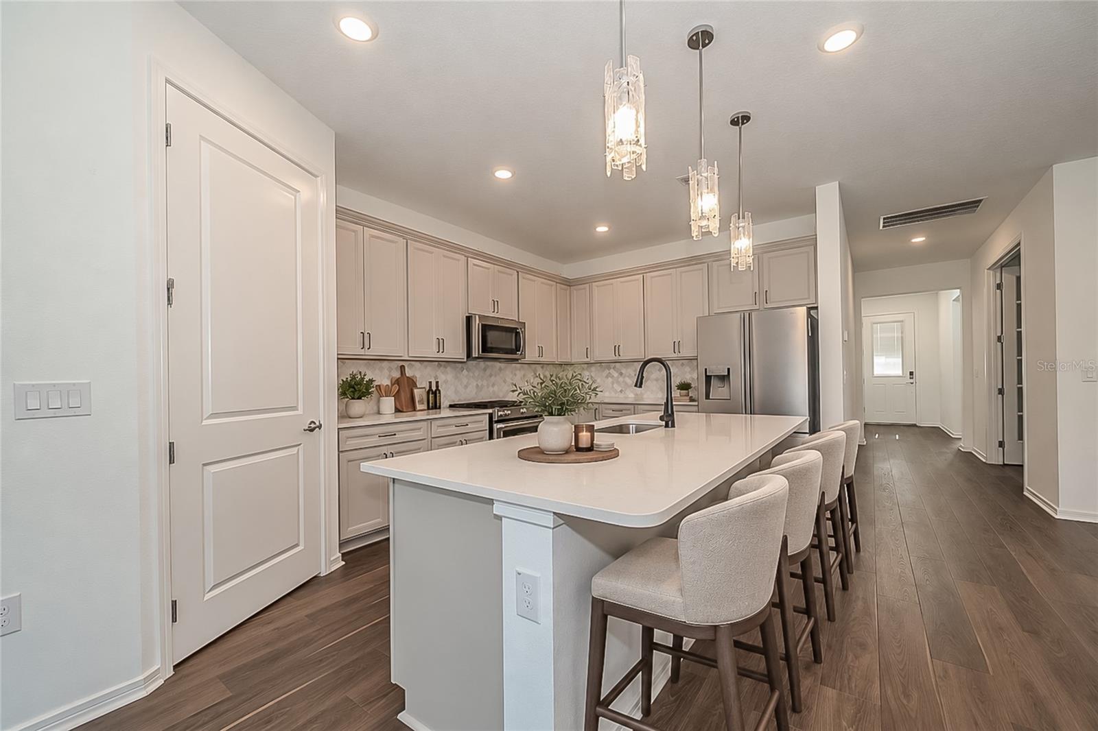 Single Family Residence at 5835 SHOREBIRD BR, LAND O LAKES, photo 6 of 72