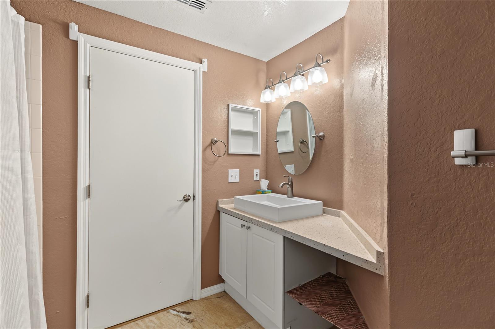 2nd bathroom - 5180 NORTHRIDGE RD #106, SARASOTA