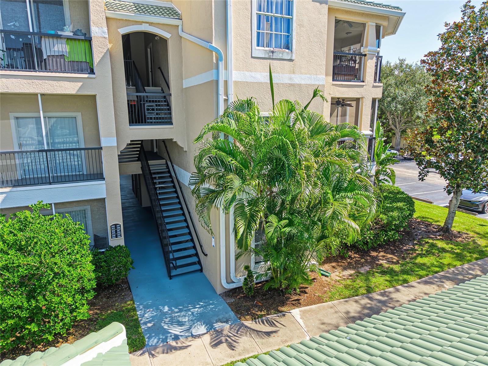 Exterior entrance - 5180 NORTHRIDGE RD #106, SARASOTA