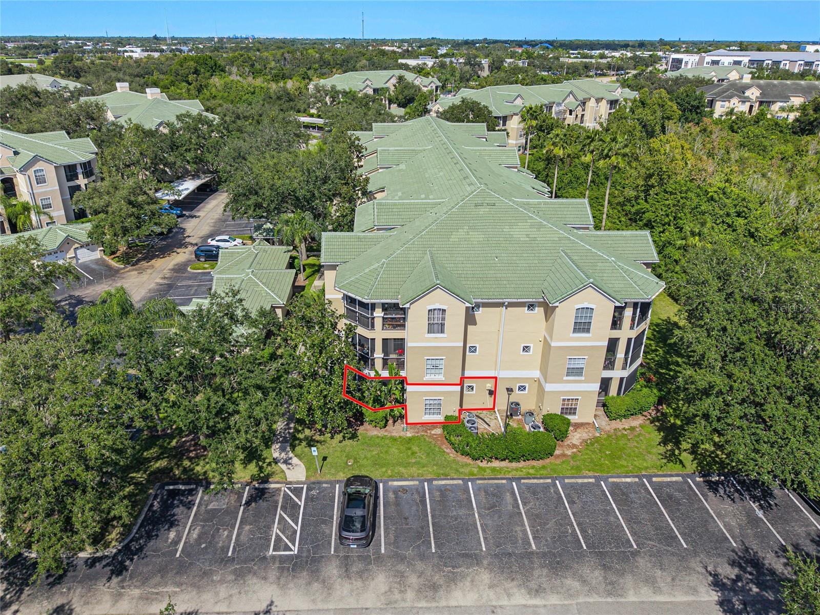 Exterior/parking - 5180 NORTHRIDGE RD #106, SARASOTA
