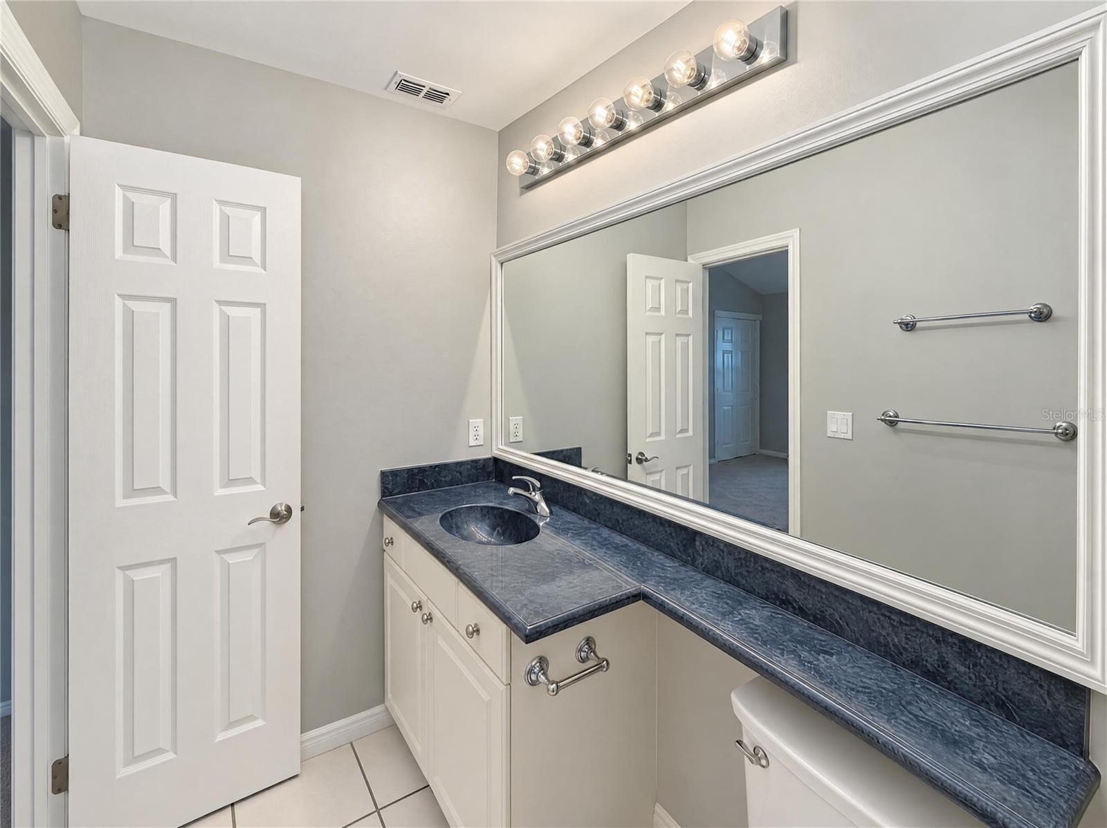 Condominium at 638 MAPLE OAK CIR #112, ALTAMONTE SPRINGS, photo 13 of 17