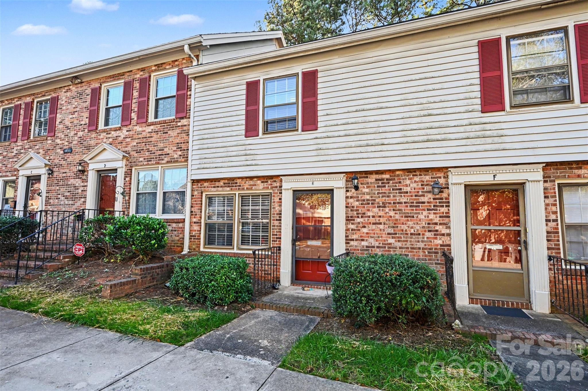 Condominium at 6436 Old Pineville Road, Charlotte, photo 2 of 27