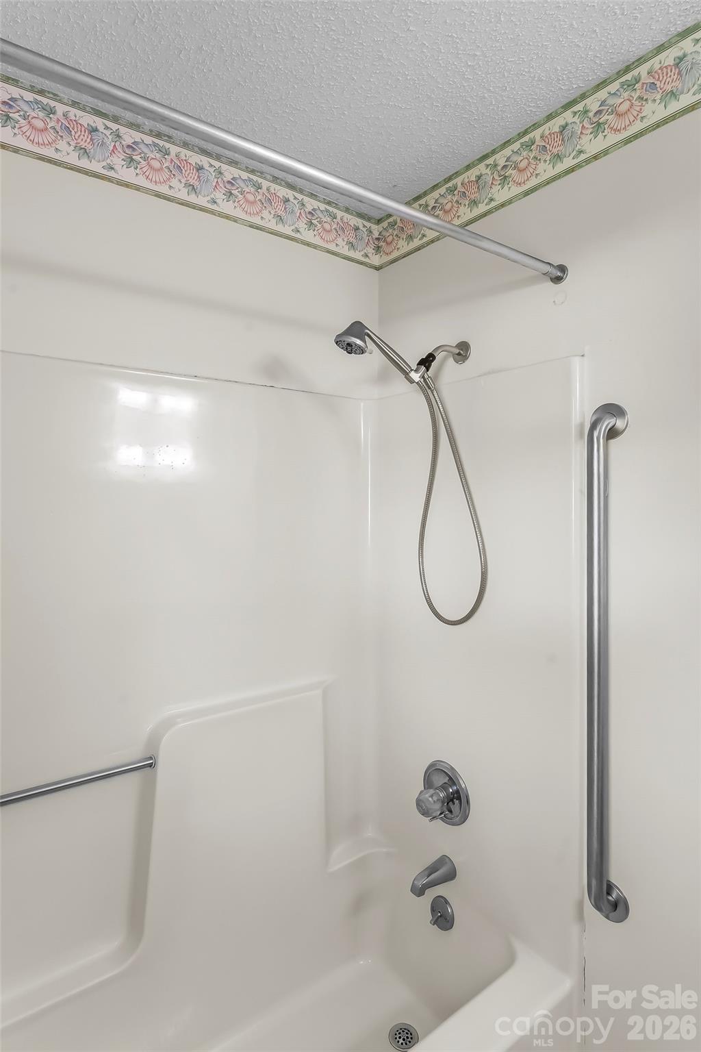 Main-Floor, Full Bath - 2207 Beauty Street, Statesville
