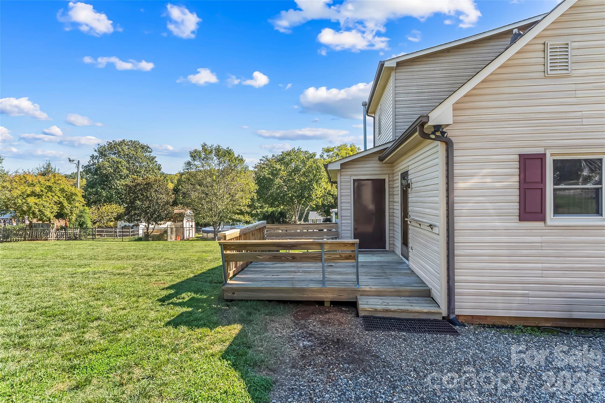 Left-Side View of Deck - 2207 Beauty Street, Statesville