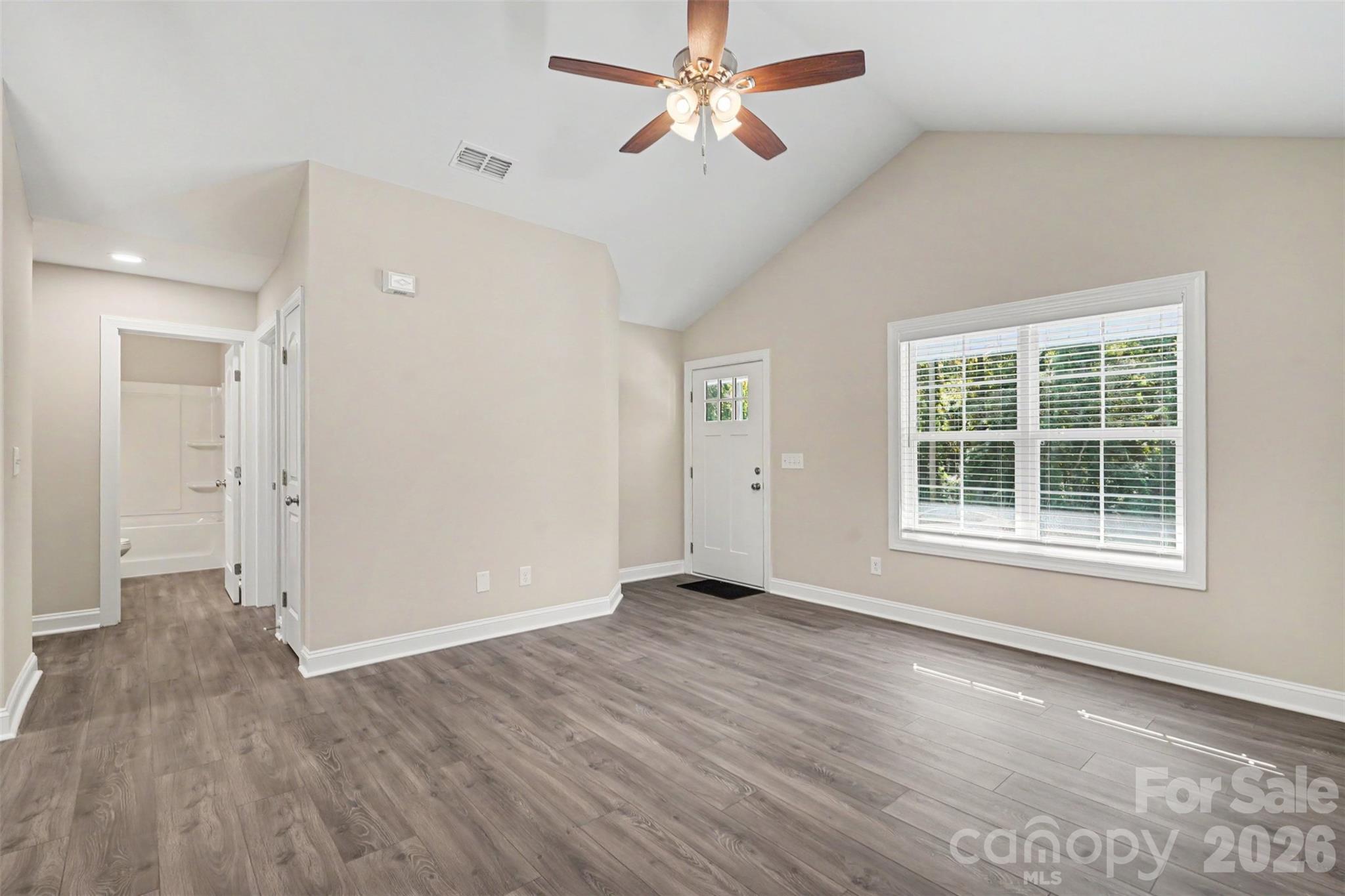 Single Family Residence at 1021 Alabama Street, Kannapolis, photo 6 of 29