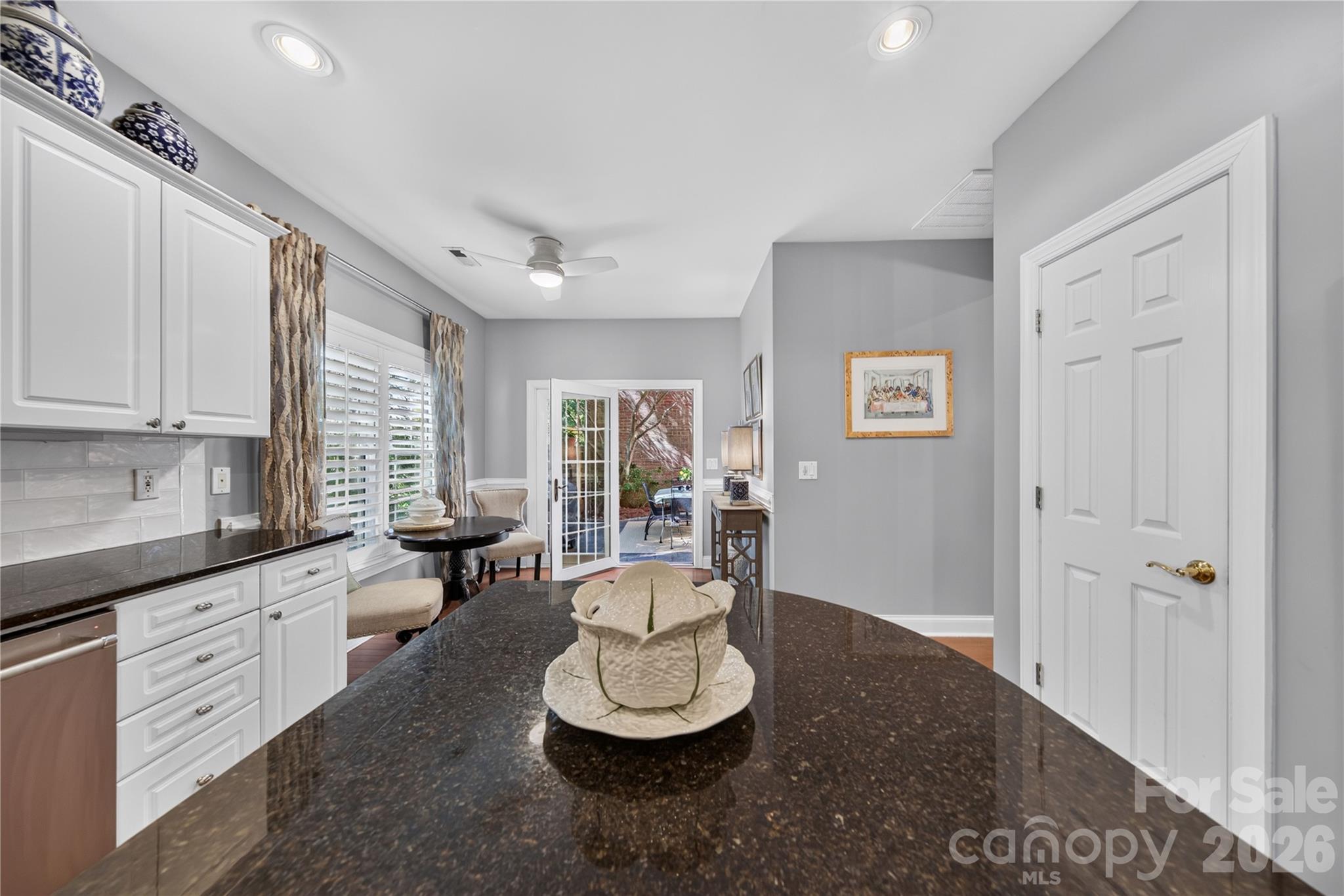 Townhouse at 9251 Bonnie Briar Circle, Charlotte, photo 12 of 35