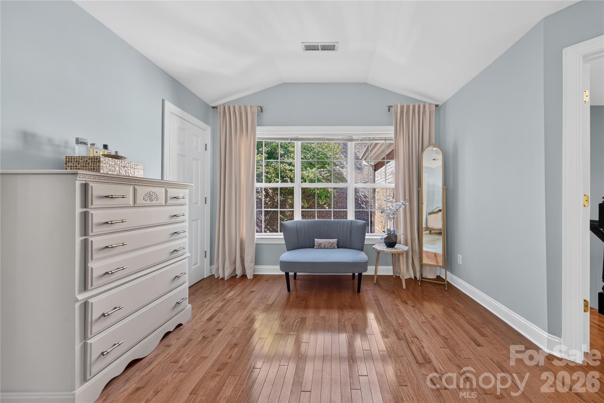.....and inviting sitting/lounging space - 9251 Bonnie Briar Circle, Charlotte