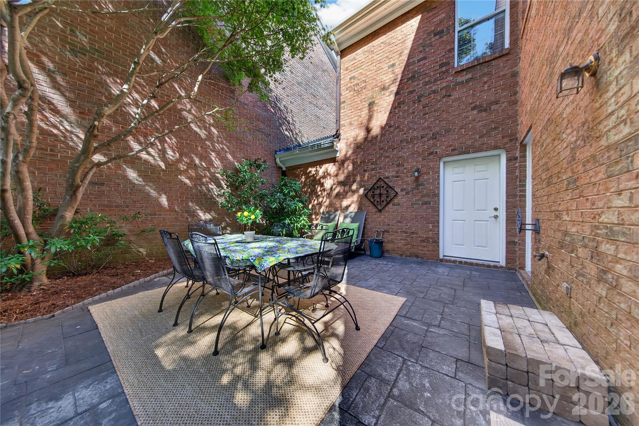 Townhouse at 9251 Bonnie Briar Circle, Charlotte, photo 33 of 35