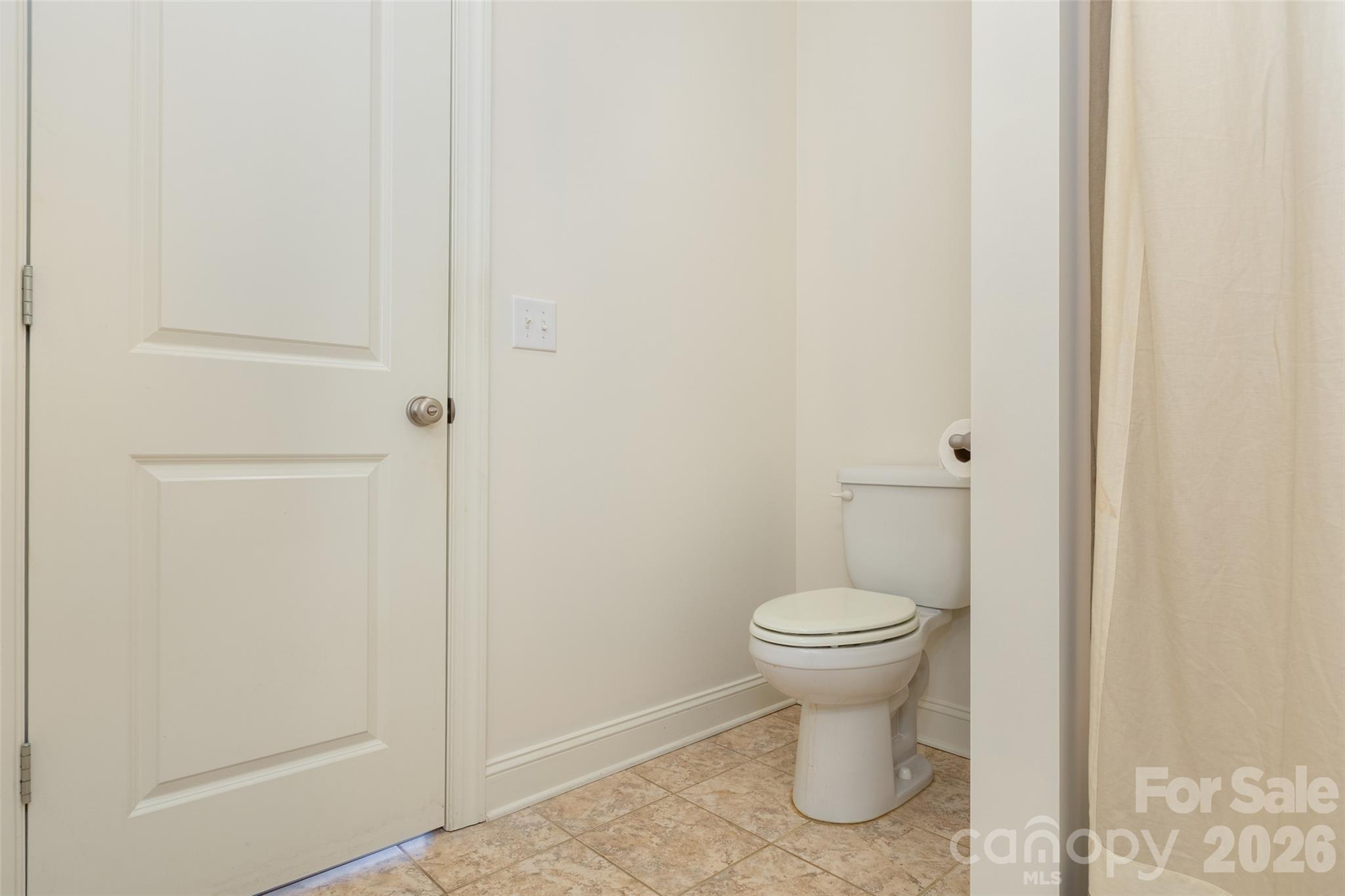 Single Family Residence at 52 Fox Trot Path, Fletcher, photo 27 of 46