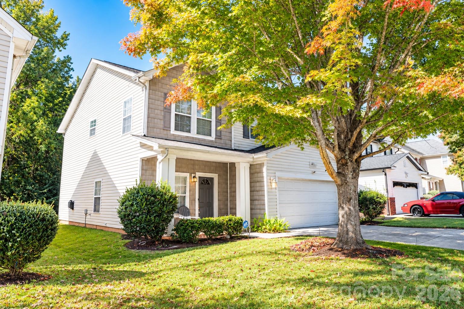Single Family Residence at 4328 Stone Mountain Drive, Gastonia, photo 3 of 29